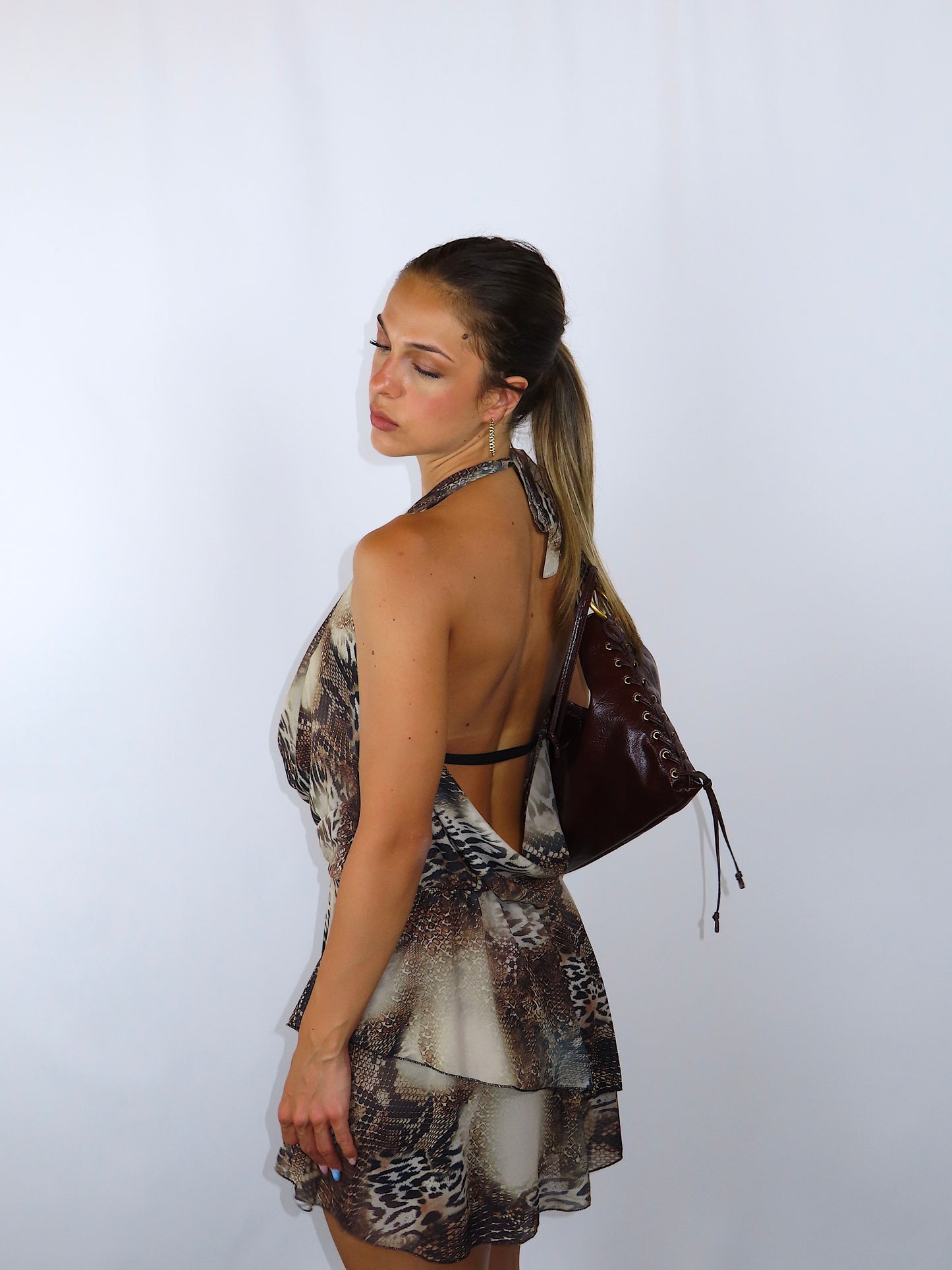 Dress sahara marrone donna vista posteriore schiena scoperta