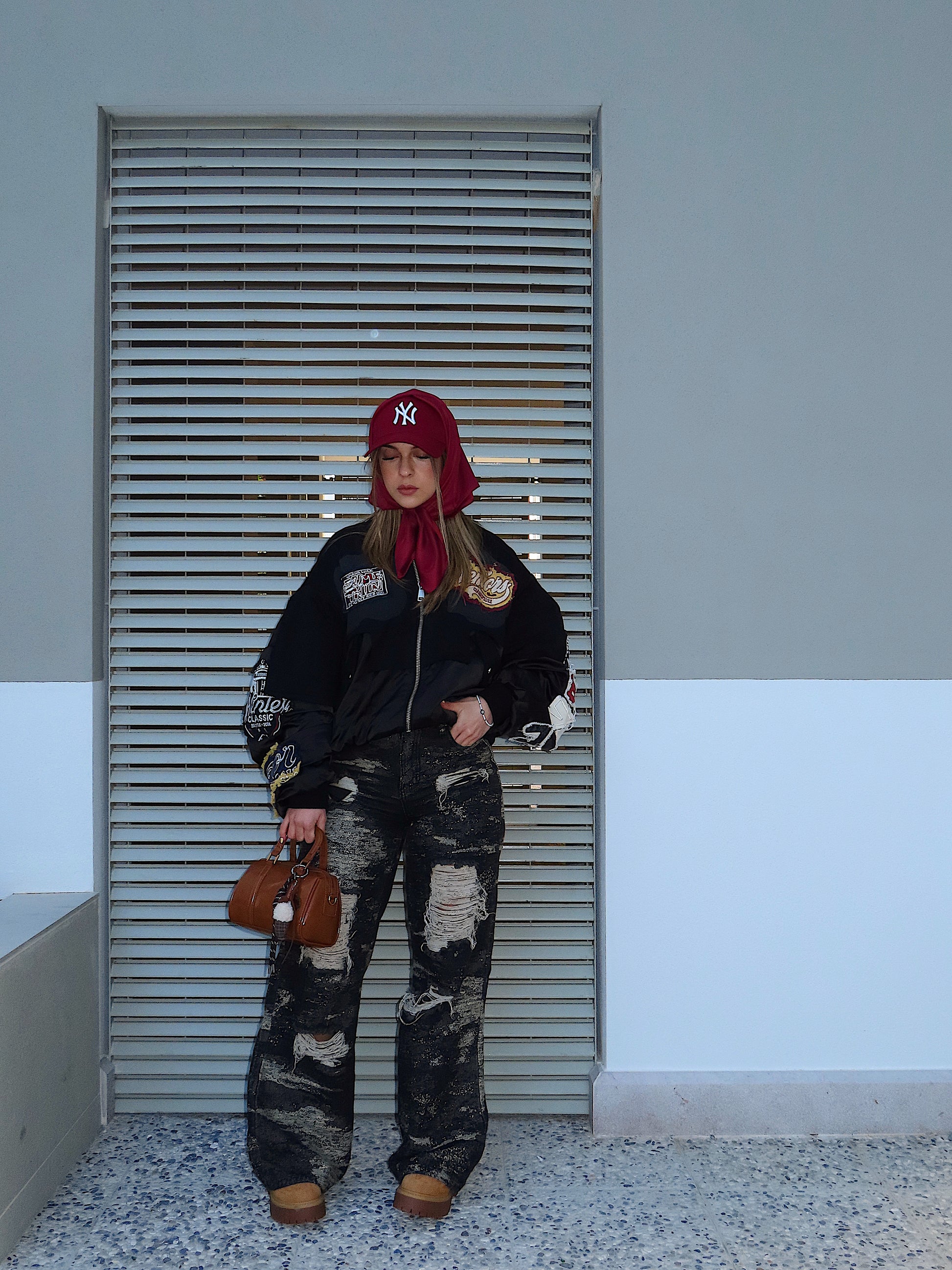 Denim darkness donna vista frontale completa urban